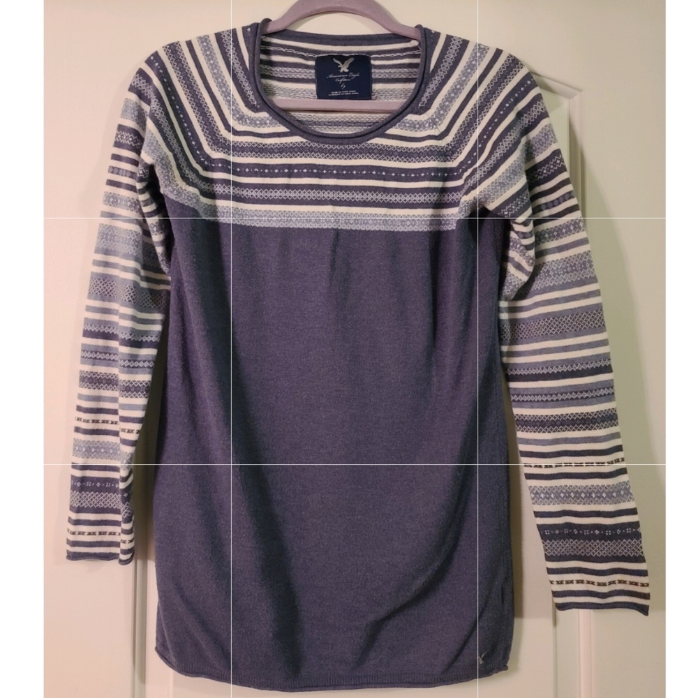 American Eagle Outfitters long sleeved shirt